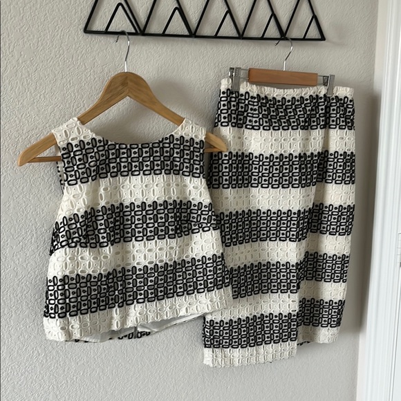 ANTONIO MELANI Dresses & Skirts - Black and White Patterned Two-Piece Set